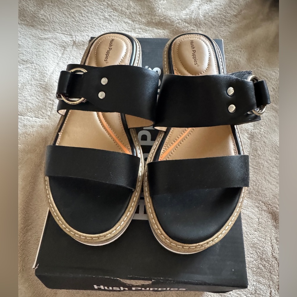 Hush Puppies Black and Tan Women's Sandals